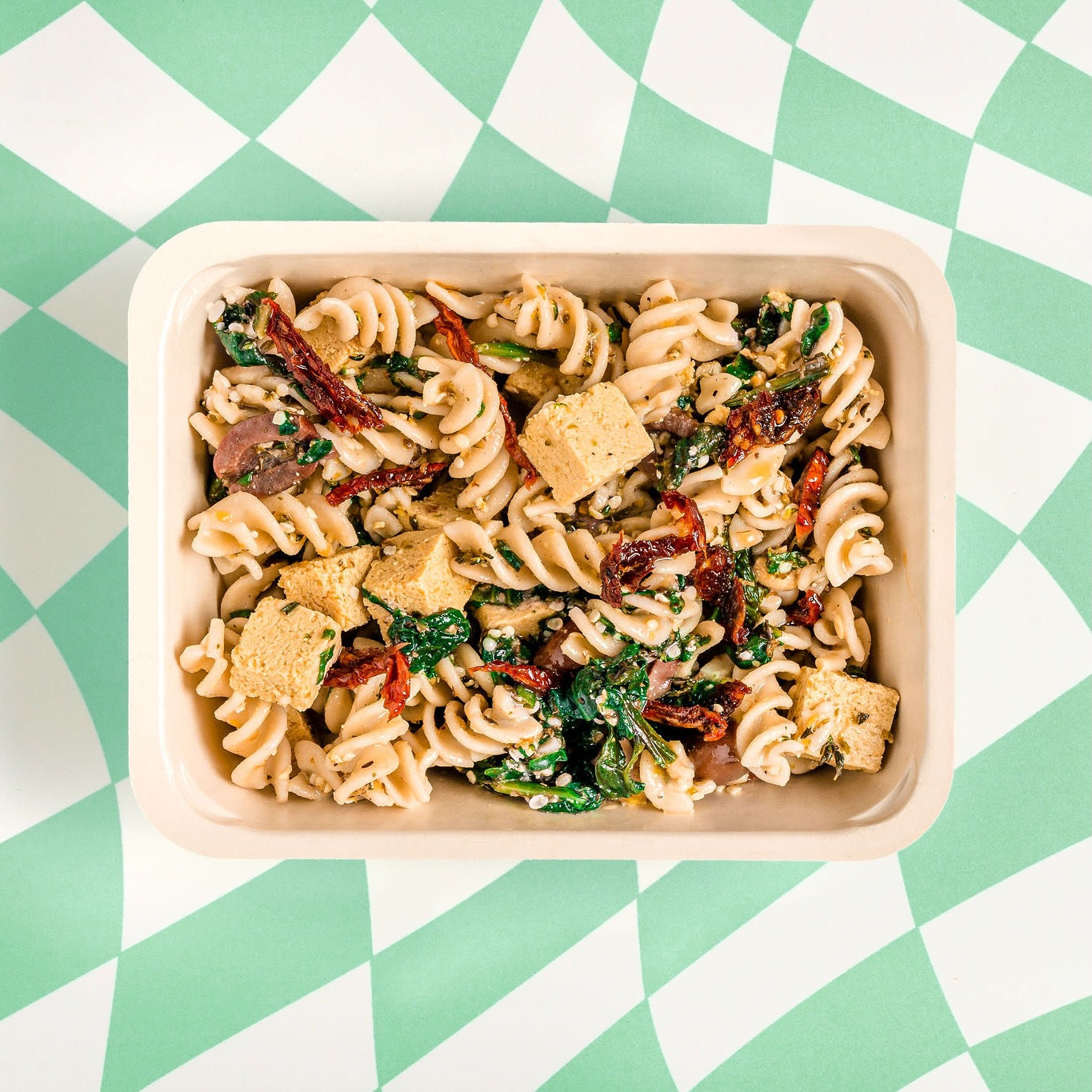 Mediterranean Pasta / Pâtes méditerranéennes